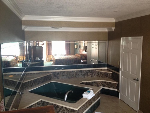 Crystal Inn Suites & Spas image 36