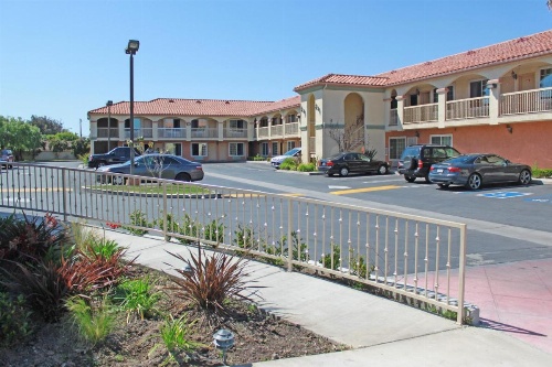 Crystal Inn Suites & Spas image 41